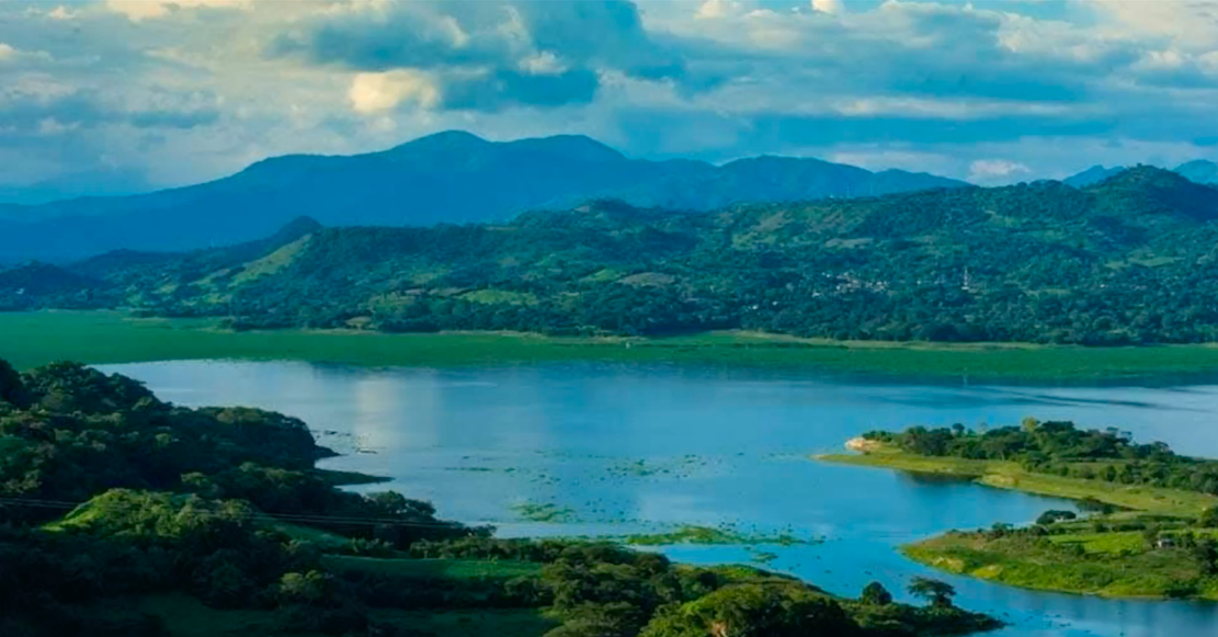 Lago de Suchitlan